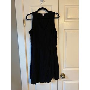 Black V Neck Old Navy Dress size L NWT